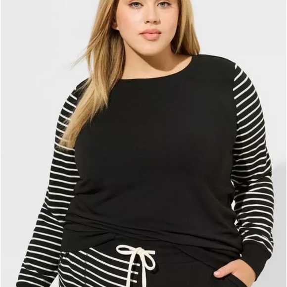 Lightweight French Terry Lounge Short &  Pullover Lounge Sweatshirt - Picture 3 of 8